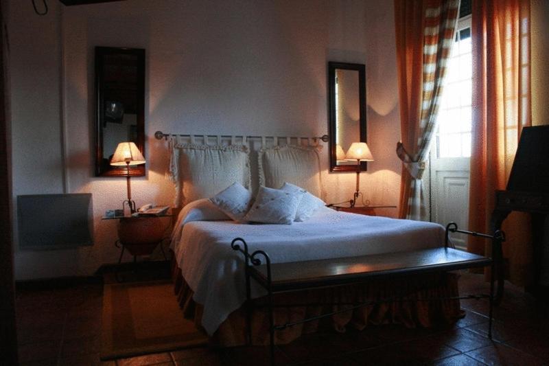 Residencial Panorama Hotel Covilha Phòng bức ảnh